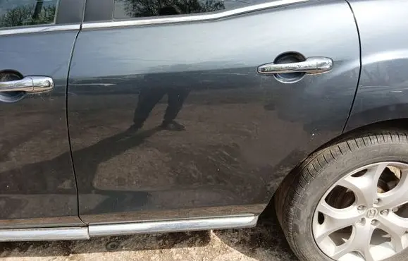 Mazda CX-7 Rear door