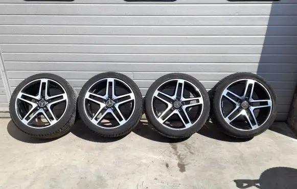 R20 alloy rim