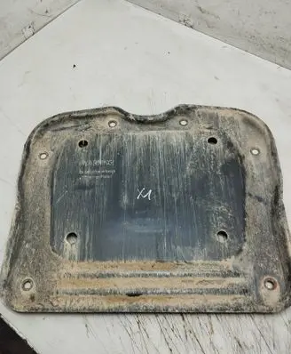 BMW X1 E84 Engine splash shield/under tray 6795159