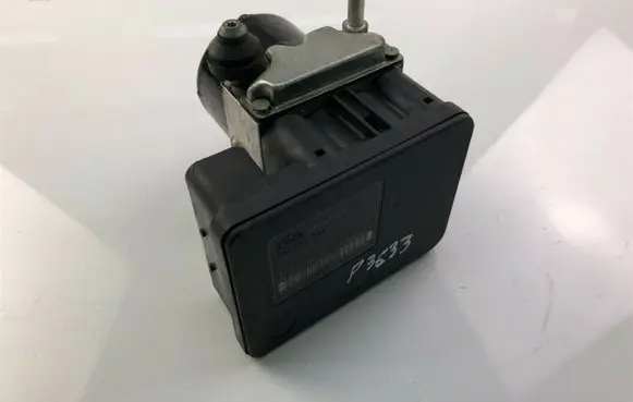 Mitsubishi Eclipse ABS Pump MN116368 P3633