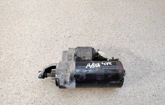 Audi A8 S8 D4 4H Starter motor 057911021