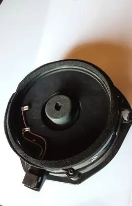Audi A8 S8 D3 4E Front door speaker 4E0035411M