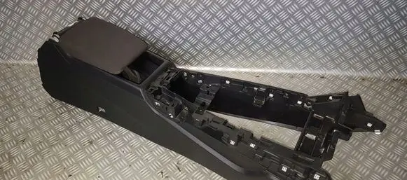 Audi A5 Center console 8W1863241D