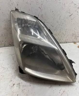 Toyota Prius (XW20) Headlight/headlamp