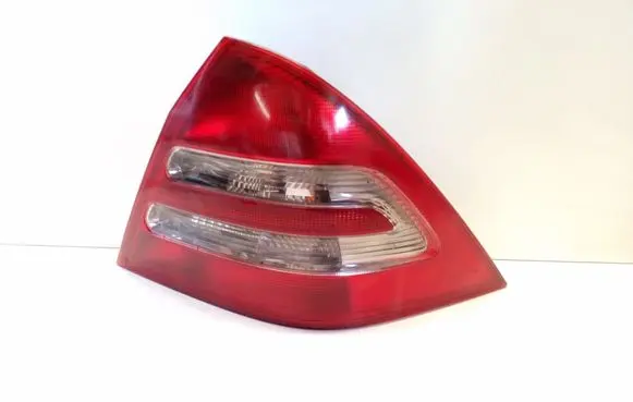Mercedes-Benz C W203 Rear/tail lights A2038200264