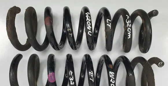 Ford Mondeo MK IV Rear coil spring