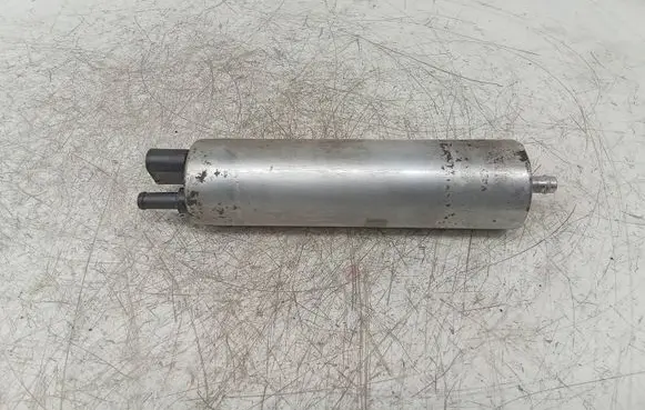 BMW X5 E53 Fuel injection high pressure pump 6767383