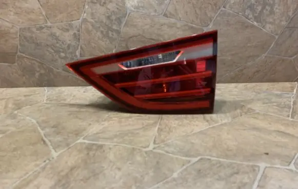 BMW 2 F46 Tailgate rear/tail lights 746161001