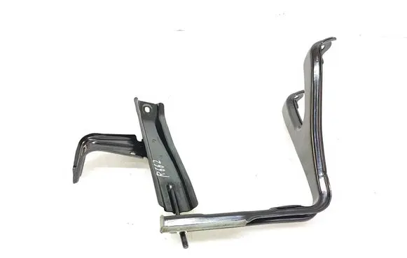 Toyota Yaris Battery bracket 
