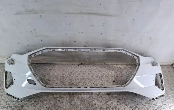Audi e-tron Front bumper 4KE807437