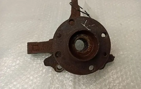 Fiat Doblo Front wheel hub