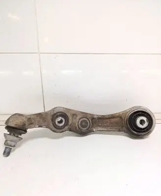 Mercedes-Benz C W205 Front control arm 20513
