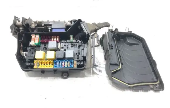 Fuse box set