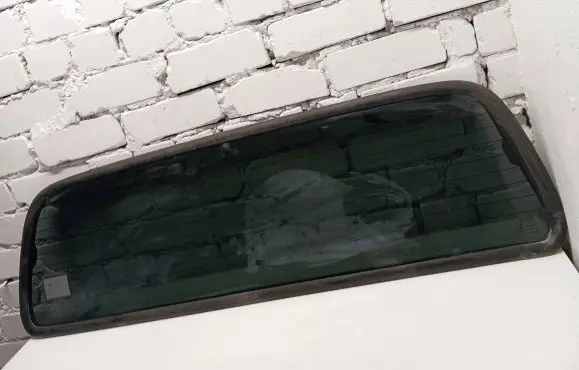 Ford Ranger Rear windscreen/windshield window 43R000042 DOT207M193AST