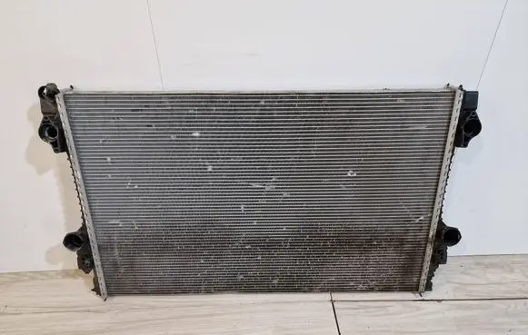 Porsche Panamera (970) Coolant radiator 97010613103