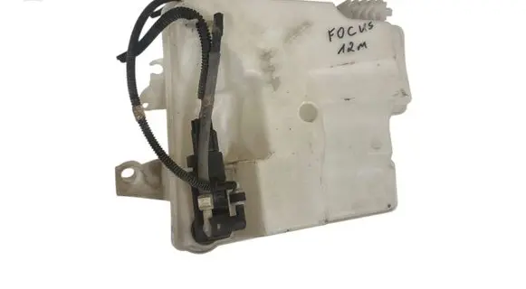 Ford Focus Windshield washer fluid reservoir/tank BV6117B613AC 17B613