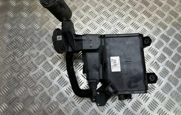 BMW 6 F06 Gran coupe Active carbon filter fuel vapour canister 7286469