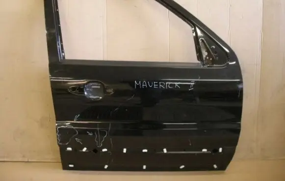 Ford Maverick Front door