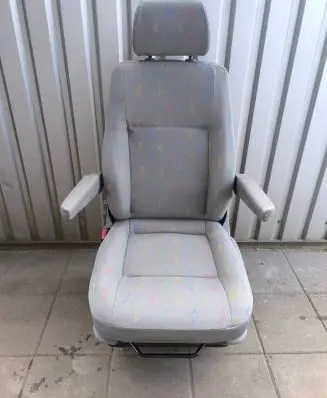 Volkswagen Transporter - Caravelle T5 Front driver seat