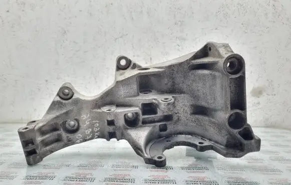 Audi A4 S4 B7 8E 8H Generator/alternator bracket 03G903143D