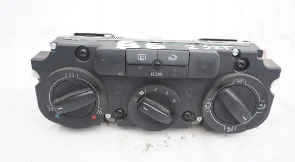 Volkswagen PASSAT B6 Climate control unit
