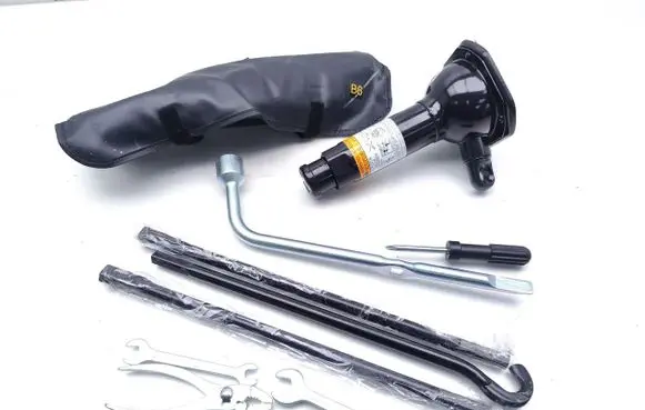 Toyota Hilux VIII Lift Jack 091110K162