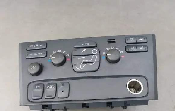 Volvo V70 Climate control unit W139
