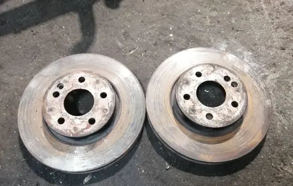 Mercedes-Benz Vito Viano W639 Front brake disc