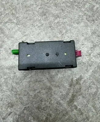 BMW X5 E70 Antenna control unit 6933327 65206933327 10819610