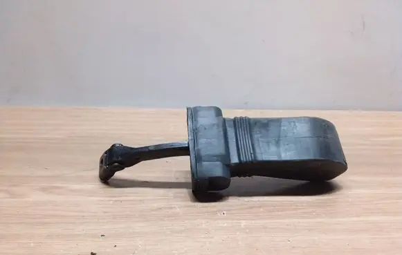 Audi A6 S6 C7 4G Front door check strap stopper 4G0837249A