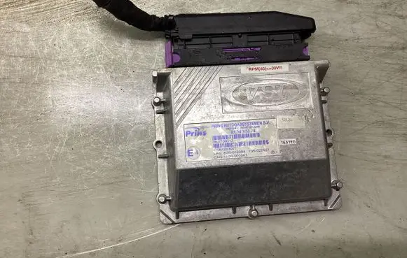 Chrysler Voyager LP gas control unit module 10R020507 110R000083 08070001Z