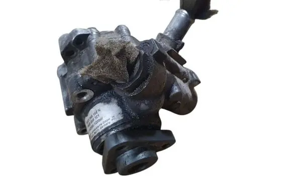 Audi A4 S4 B7 8E 8H Power steering pump 8E0145155N 7690955121