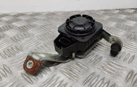 Audi A3 S3 8V Alarm system siren 8V2951285