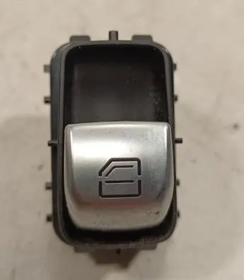 Mercedes-Benz C W205 Electric window control switch A2229052203