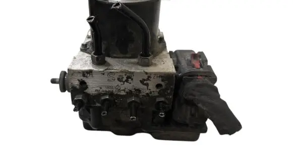 Audi A1 ABS Pump 6R0614517AM 0265239062 110901110757