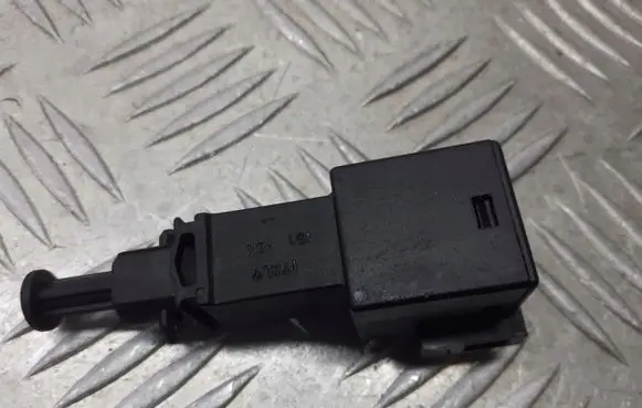 Skoda Fabia Mk1 (6Y) Brake pedal sensor switch