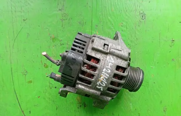 Renault Megane I Generator/alternator 8200054588