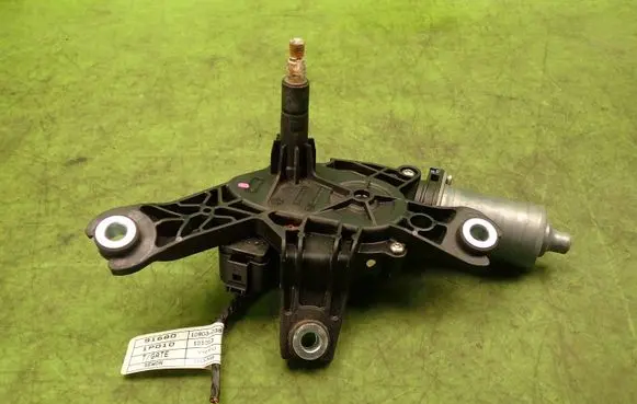 KIA Venga Rear window wiper motor 987001P000