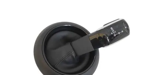 Gear shifter/selector