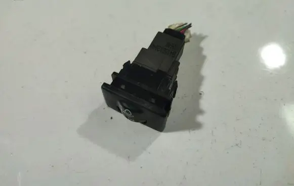 Headlight level height control switch