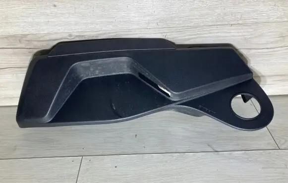 Audi Q2 - Seat trim 81A881326C