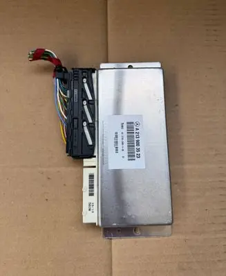 Mercedes-Benz E W213 Suspension control unit/module 2139003523