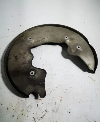 Audi A6 C7 Rear brake disc plate dust cover 8K0615611A