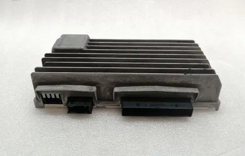 Audi A4 S4 B8 8K Sound amplifier 8T1035223A