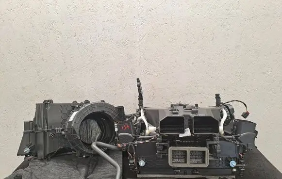 Porsche Panamera (971) Interior heater climate box assembly 971820005AD 971971565A