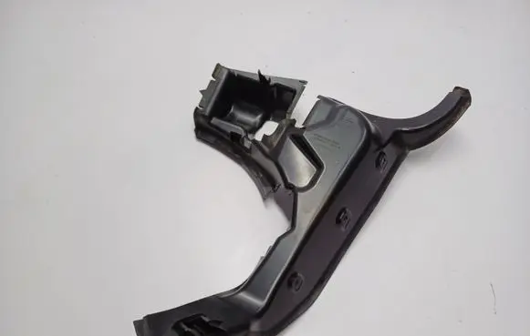 Mercedes-Benz E W238 Seat belt trim A2386900702