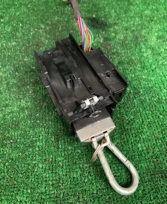 Volkswagen PASSAT B6 Ignition lock 3C0905843Q 2717010S 33303301