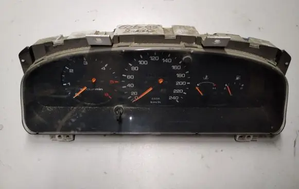 Mazda 626 Speedometer (instrument cluster) BAS1A