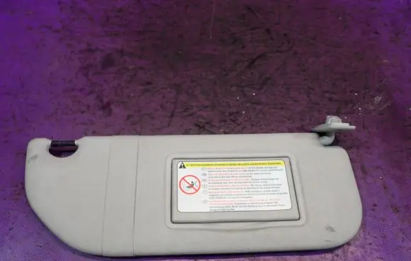 Citroen C3 Sun visor