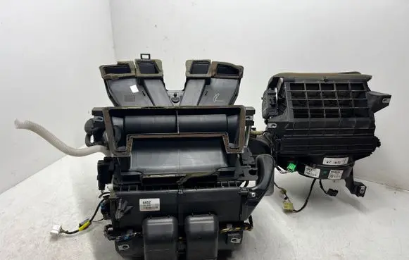 Land Rover Range Rover Sport L320 Interior heater climate box assembly AH2218C424ED